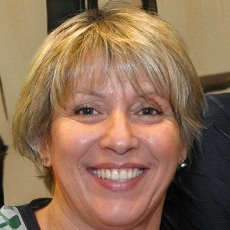 Sarah Neumann, Produktmanagerin